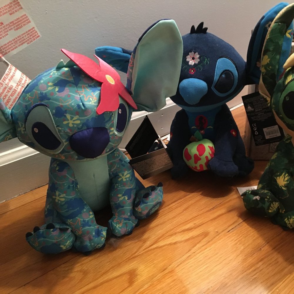 Stitch Crashes Disney